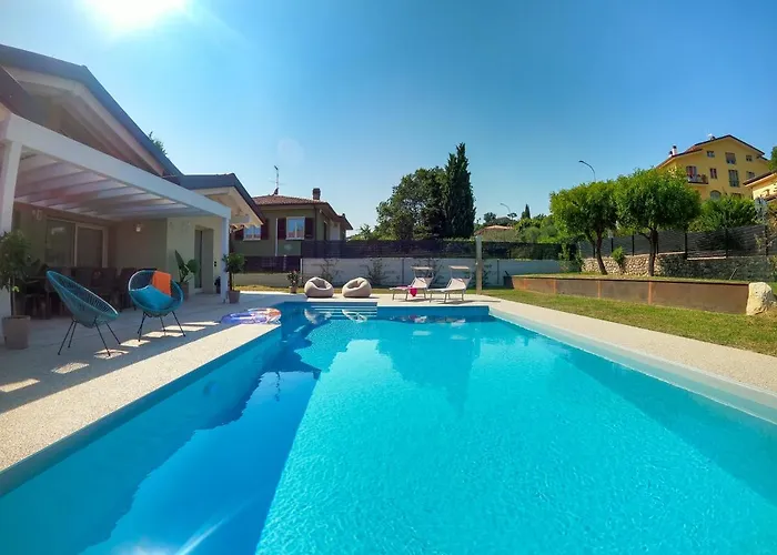 Calla Villa