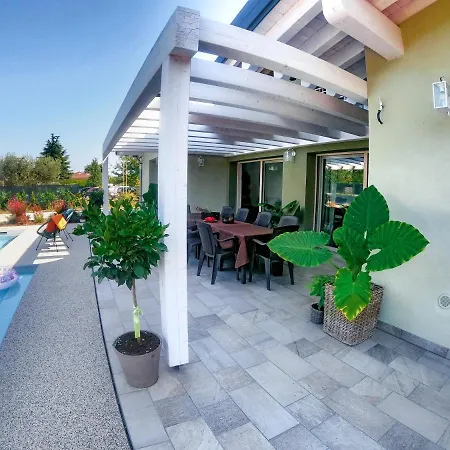 Calla * Soiano Del Lago